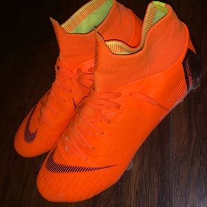 Mercurial Superfly 6 Pro FG Acc Flyknit Soccer